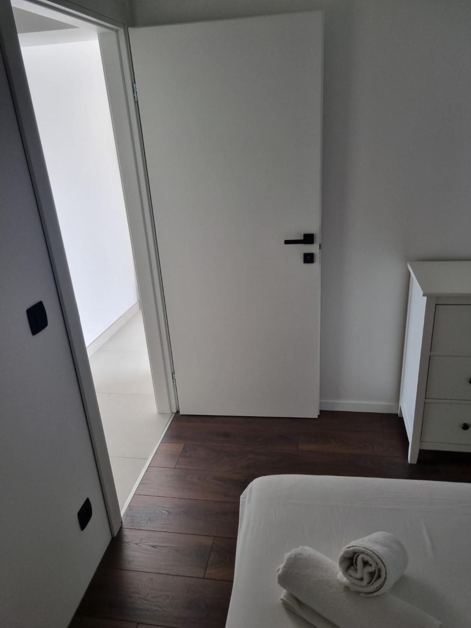 Superior Apartments Luka Bol Ngoại thất bức ảnh